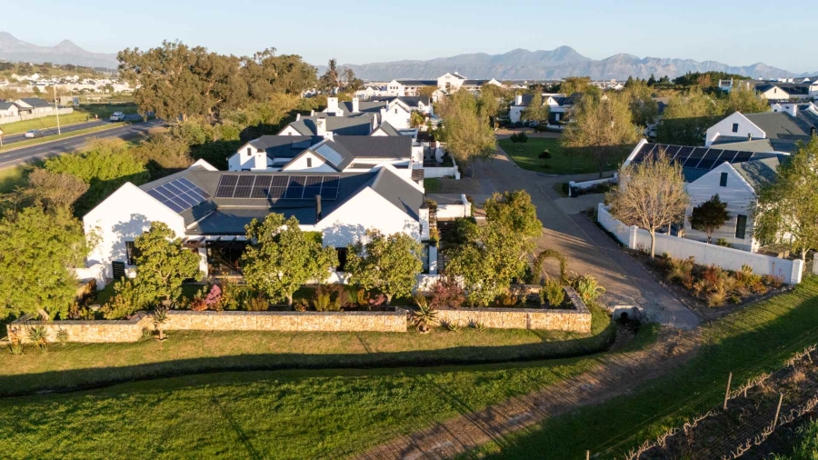 4 Bedroom Property for Sale in Croydon Western Cape